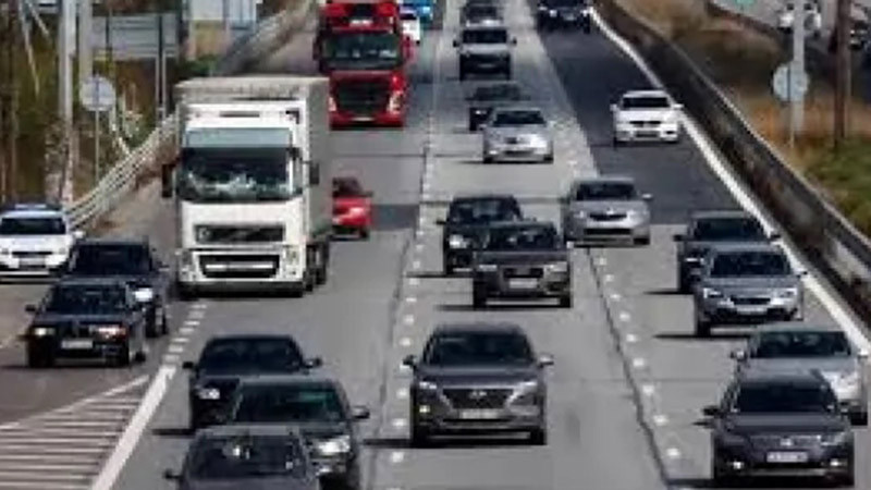 АПИ: Около 100 000 автомобила се очаква да излязат от София за предстоящите празнични дни за Коледа