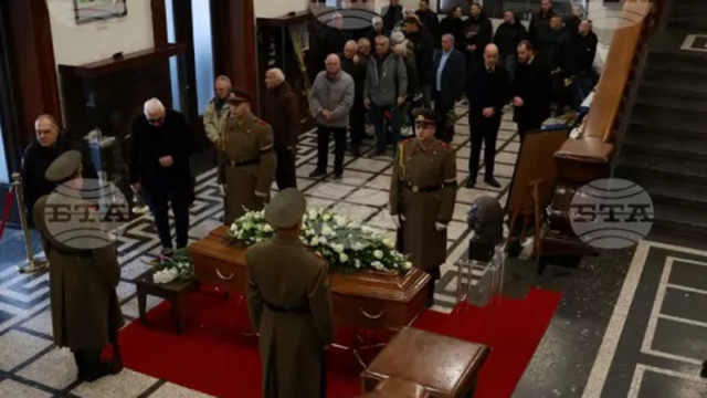 България си взе последно сбогом с олимпийския и световен шампион