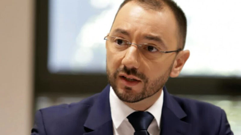 Хекимян: Кметът на София режисира кризата с боклука, за да се изхарчат много пари и да обърка хората