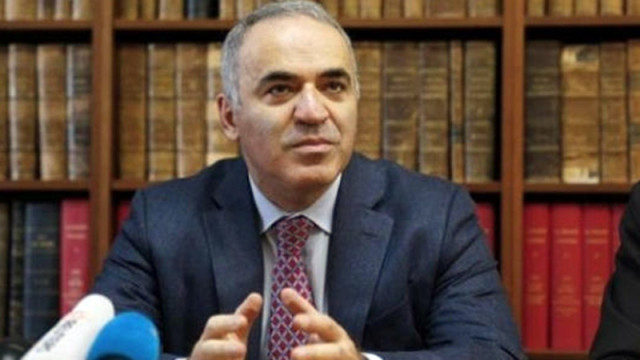 Московският съд арестува задочно Гари Каспаров признат в Руската федерация