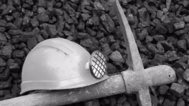 Двама полски миньори загинаха при отделяне на метан на дъното