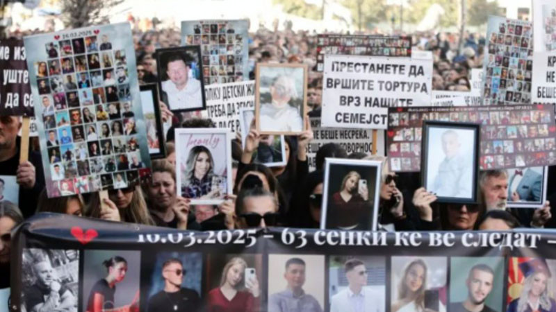 Свидетел на пожара в "Пулс": Молеха за помощ, но не можеха да излязат заради решетките на прозорците