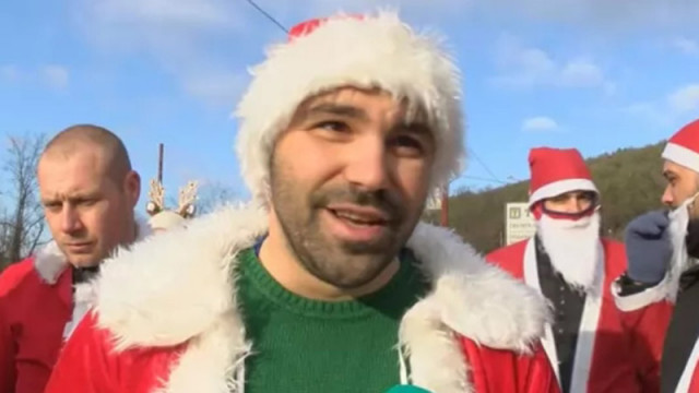 Мотористи от цялата страна ще облекат костюми на Дядо Коледа