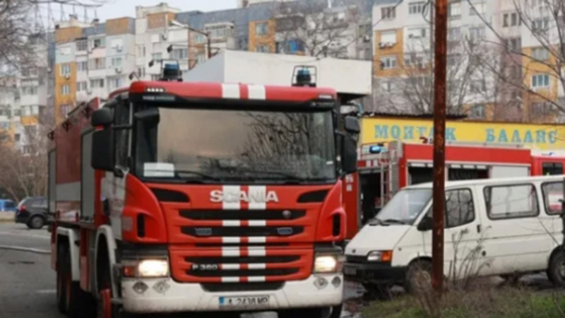 Навръх Коледа: Две жени загинаха, има и ранени при пожари в Шумен и Силистра