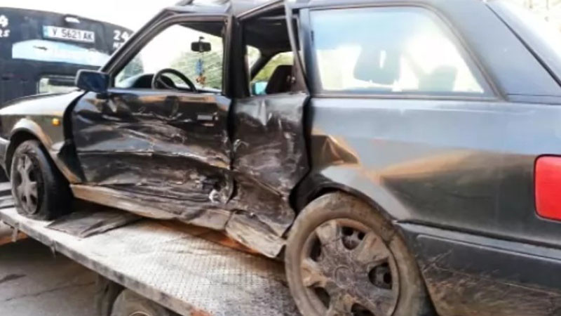 17-годишен загина, а друг тийнейджър е ранен при тежка катастрофа край Кирилово