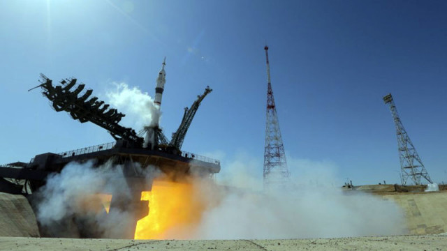 Иран изстреля в неделя от Русия три наблюдателни спътника произведени