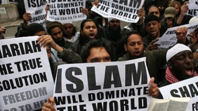 Бившият агент от британската разузнавателна служба MI6 Еймен Дийн заяви