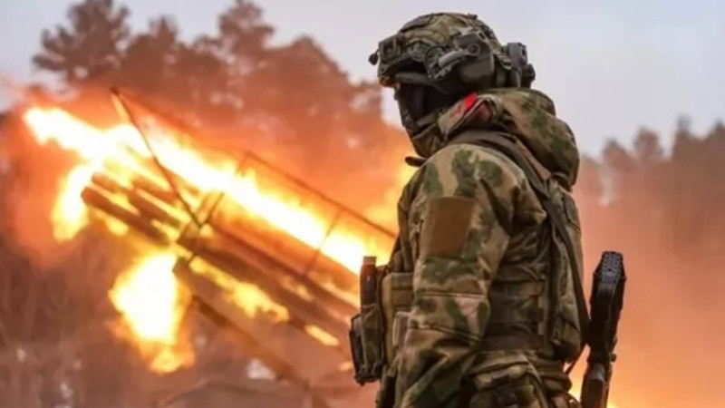 Руски експерт: Провалихме плана на Запада да ни нападне. Лавров заплаши с ядрен отговор при агресия