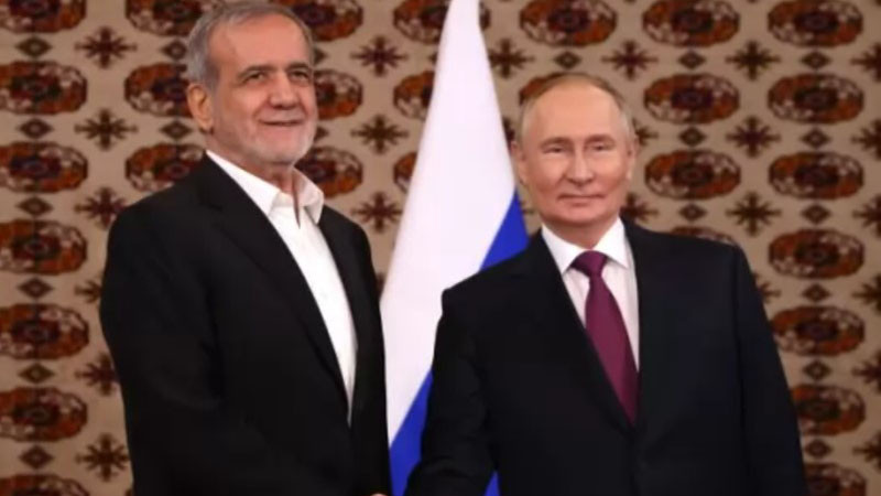 Иран обеща суров отговор на всяка агресия, Пезешкиан обсъди с Путин ядрената програма на Техеран