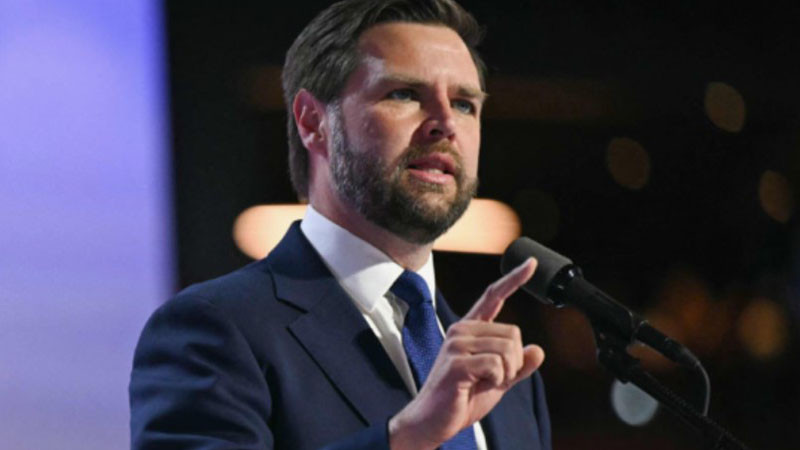 Джей Ди Ванс: Мадуро игнорира няколко оферти за споразумение, ще си върнем откраднатия петрол