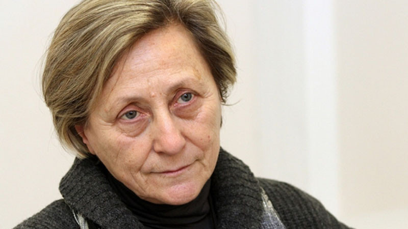 Нешка Робева: Нашето поколение си отива