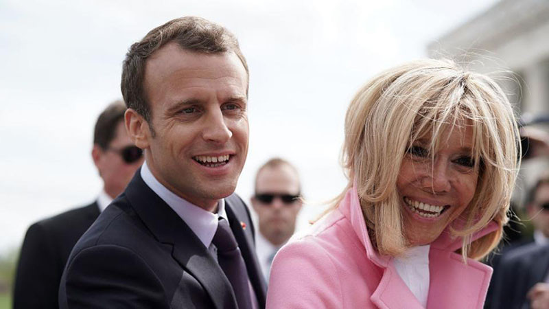 Десет души бяха осъдени за кибертормоз над Бриджит Макрон