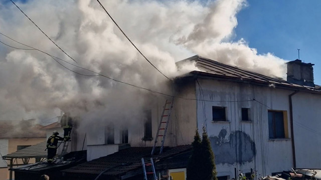 Почина пострадалият при пожар в къща в Смолян каза за БТА заместник