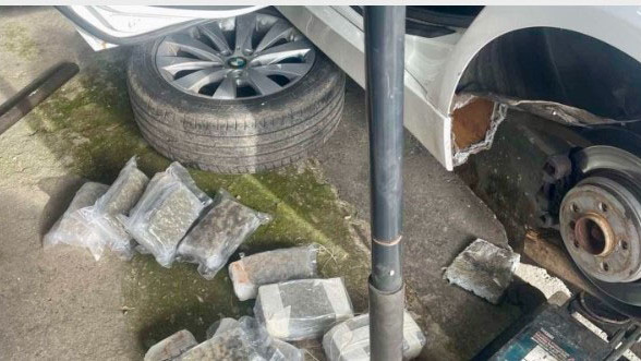 26 пакета с марихуана са открити при спецоперация на ГДБОП