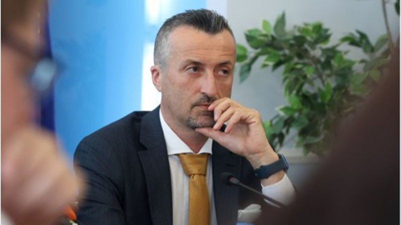 Шефът на НЗОК: До 48 часа да няма нито един гражданин, който се оплаква, че няма достъп до лекарства