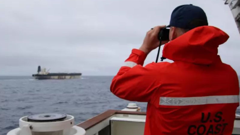 Лондон: Оказахме подкрепа на САЩ по задържането на руския танкер