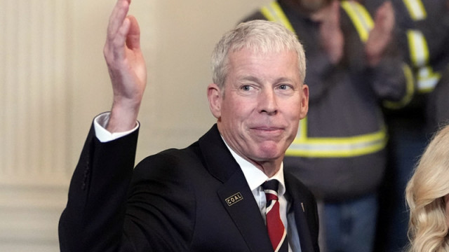 САЩ възнамеряват да продават венецуелския петрол безсрочно  като депозират получените приходи