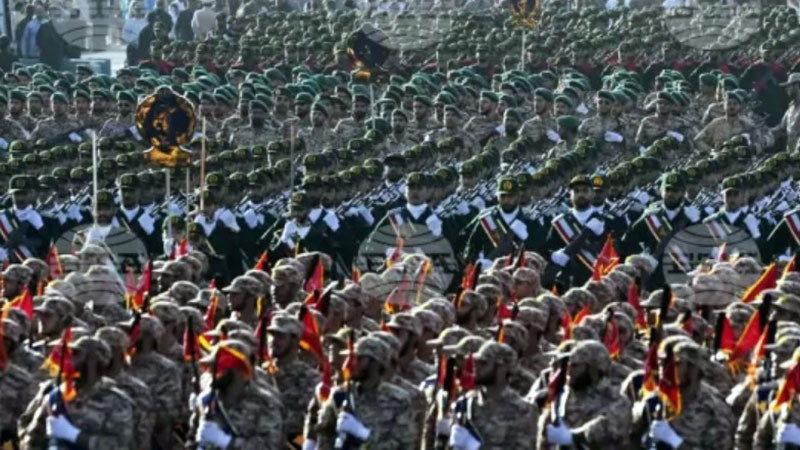 Армията и Революционната гвардия в Иран обявиха „червени линии“ на фона на бунтовете