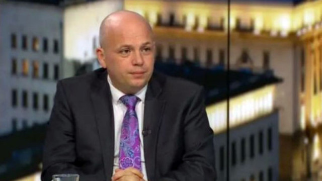 Много хубава дума използвахте мнения че БСП била на ръчен