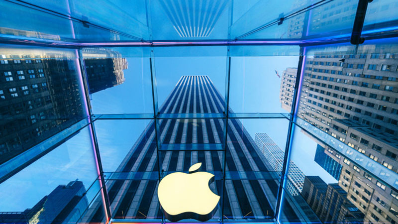 Oфициaлнo: Аррlе e №1 в cвeтa пpи cмapтфoнитe c 20% пaзapeн дял пpeз 2025-a. Kaĸвo пpeдcтoи?