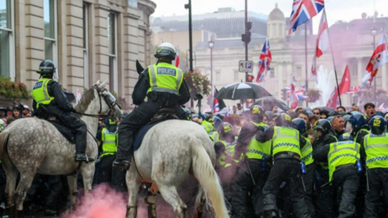 Шеф на полицията: Броят на убийствата в Лондон е паднал за пръв път от десетилетие насам