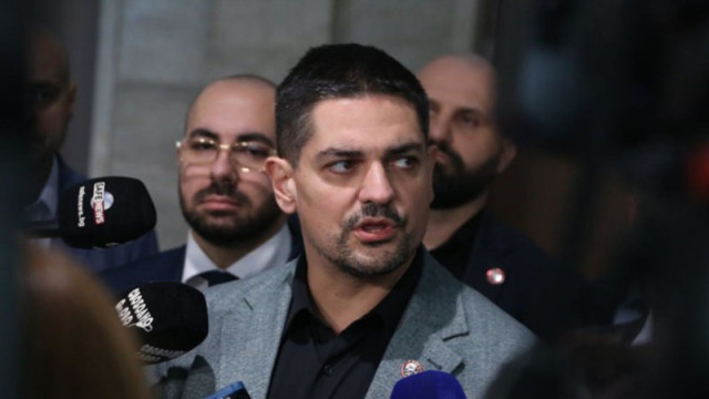 Лидерът на МЕЧ Радостин Василев заяви в кулоарите на Народното