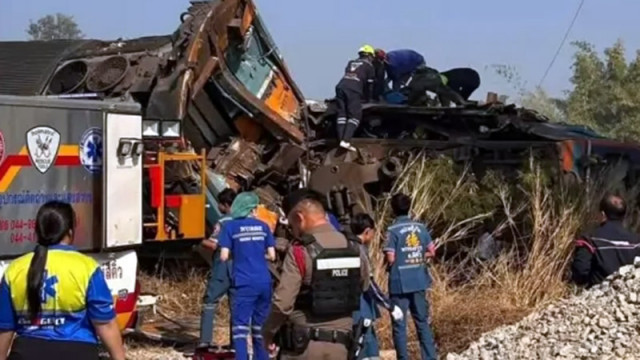 Най малко 22 ма души загинаха в Тайланд след като