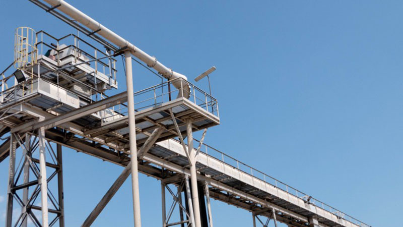 Екоинспекцията спира работата на "Кроношпан" във Велико Търново