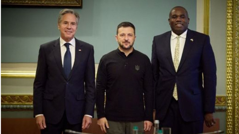 Ройтерс: Вицепремиерът на Великобритания Дейвид Лами пристигна в Украйна