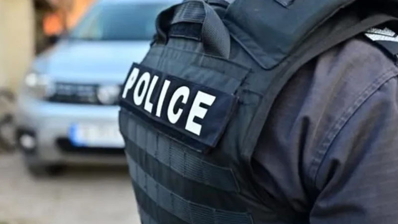 Момче на 21 години ограби момиче на 13 в подлез в София