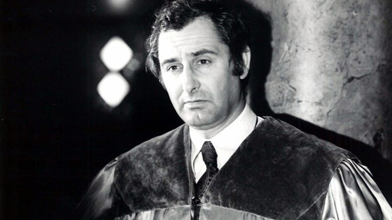 Напусна ни актьорът Иван Несторов