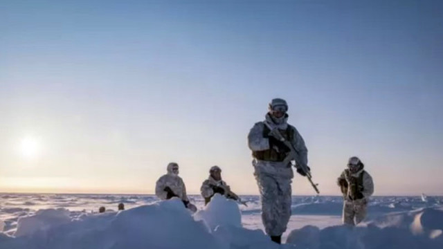 В момента Арктика изисква засилено присъствие на НАТО тъй като