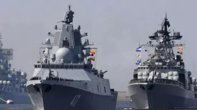 Военни кораби на Русия Франция и Саудитска Арабия влязоха в