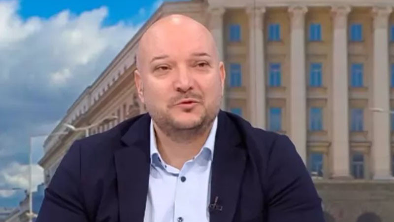 Петко Петков, "Галъп": Радев ще играе за преформатиране на системата от сорта президентска република