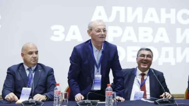 Поздравления г н Президент Само Вие сте решаващият фактор за