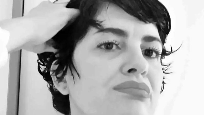 Андролова: Какво съвпадение! Служебният кабинет ще трябва да реши казуса с продажбата на „Лукойл“