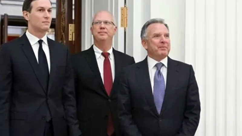 Уиткоф и Къшнър се срещнаха с пратеника на Путин в Давос