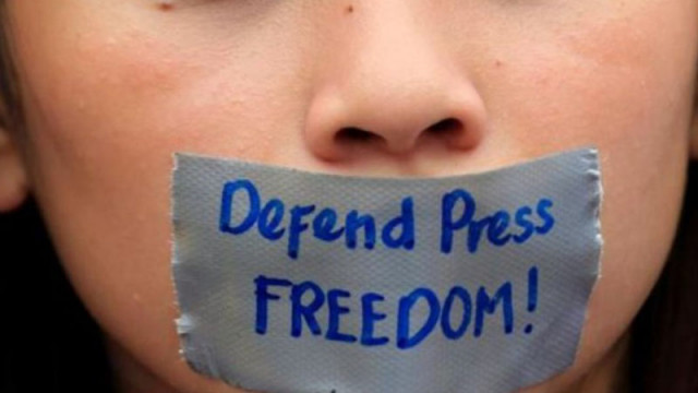 Броят на журналистите в затвори по целия свят е спаднал