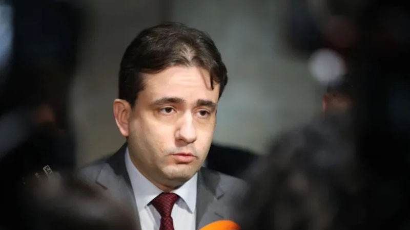 Управляващото мнозинство не е чуло протеста. Арогантността, наглостта и прокарване