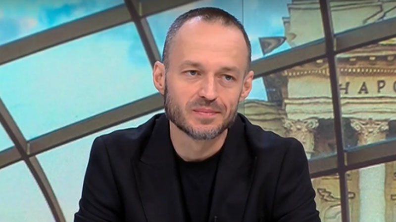 Доц.Стойчев: Личният рейтинг на Радев като президент, трудно ще се обърне в партиен вот за него