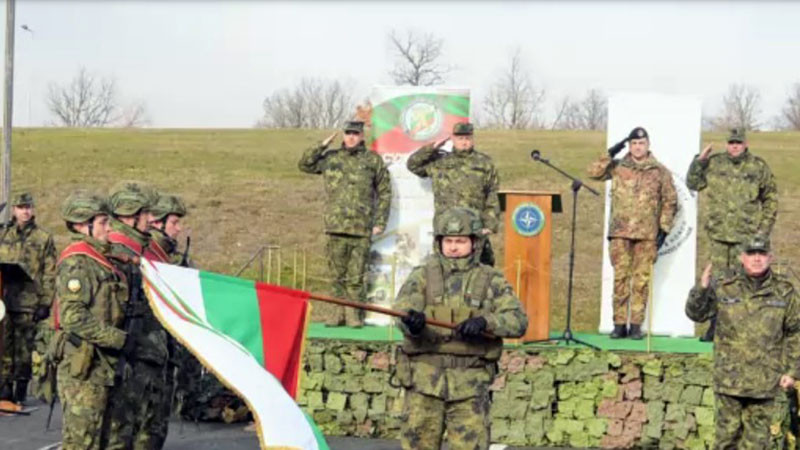 Смениха маневрени формирования от Сухопътните войски в Многонационалната бойна група на НАТО у нас