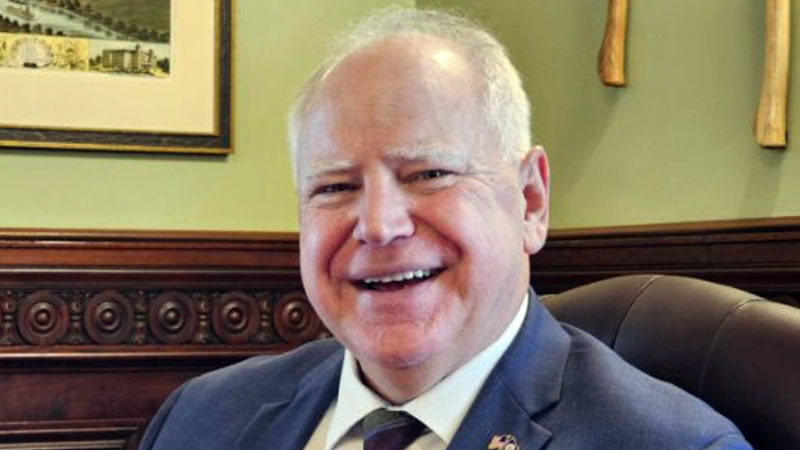 Губернаторът на Минесота: Федерални агенти са застреляли човек в Минеаполис