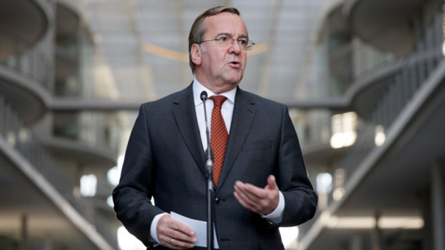 Германският министър на отбраната Борис Писториус призова президента на САЩ