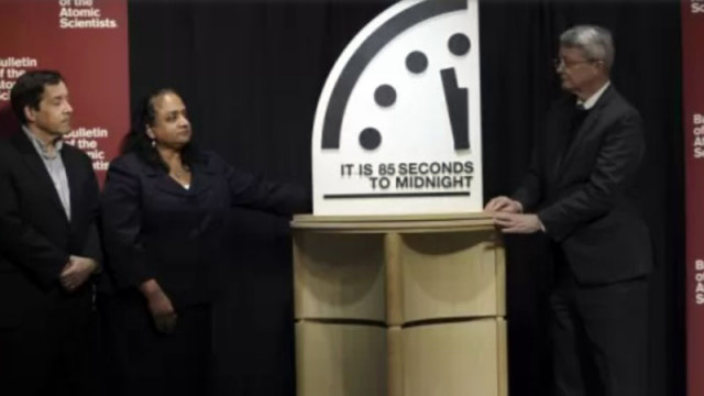 Ядрени учени настроиха Часовника на Страшния съд по близо от