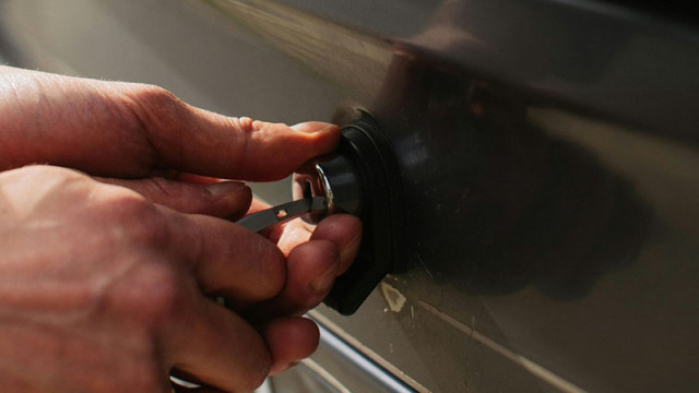 20 годишен варненец който е известен на МВР е в