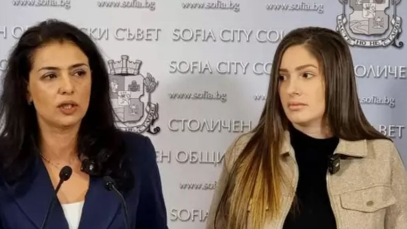 Ваня Григорова: Столичната община съкращава 50 служители, сред които и бременната Елизабет Асенова