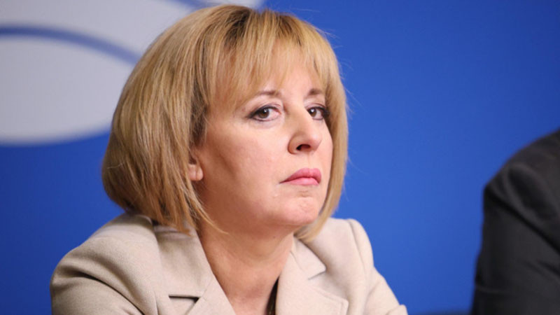 Мая Манолова подава нова жалба новите цени в зоните за паркиране в София