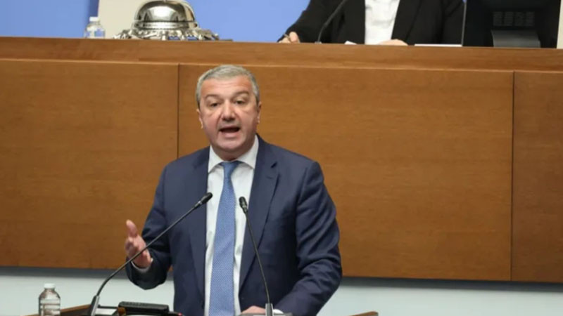 Председателят на ПГ на БСП - Обединена Левица Драгомир Стойнев