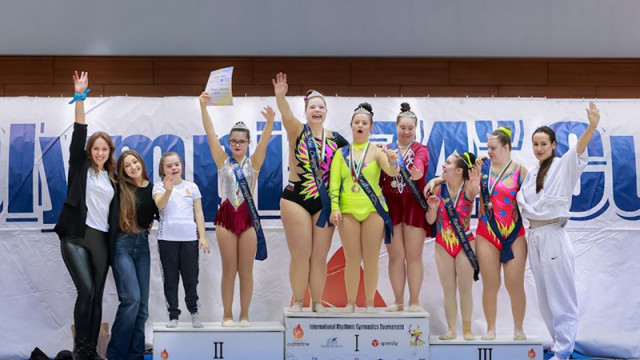 С много аплодисменти в зала София премина първото официално състезание