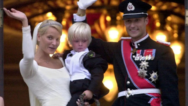 Публикуваните нови документи по случая на покойния американски финансист Джефри